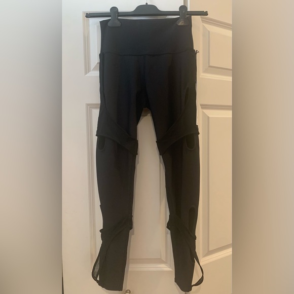 High Waist Arch Legging - Picture 8 of 10